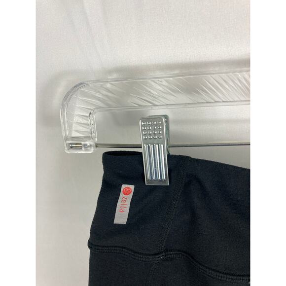 Zella Mesh Cutout Black Crop leggings Size Medium - Picture 4 of 5